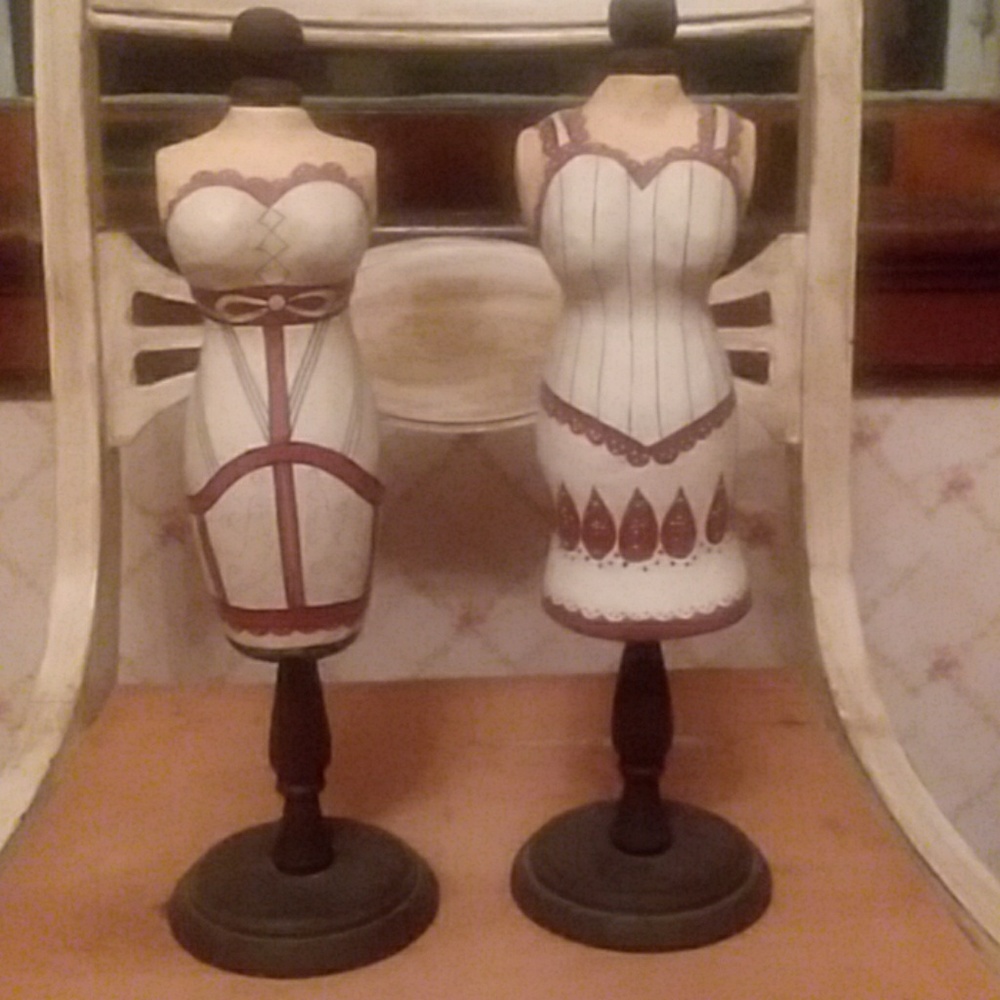 Pair of decorative dress forms